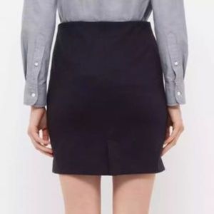 Uniqlo Medium Charcoal Gray Stretch Pencil Skirt